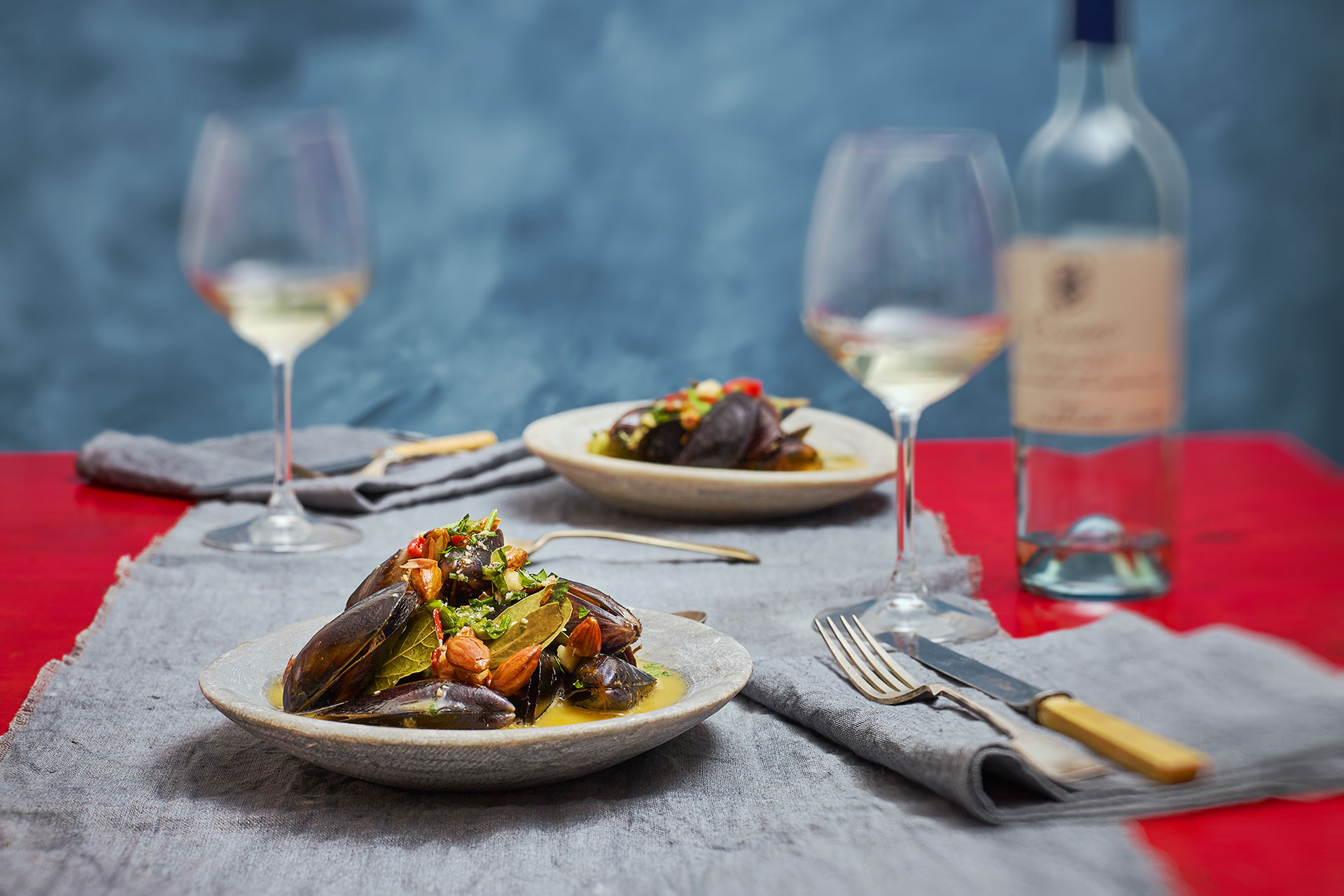 Mussels in sherry broth